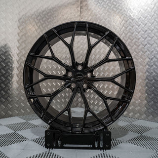 The SP2 Forged Aluminium Monoblock Alloy Wheel For Range Rover Sport/SVR