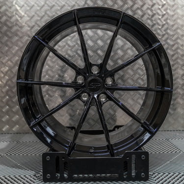 SP ONE - AUDI RS3 8Y: Front: 19" x 9.5" | Rear: 19" x 9.5"